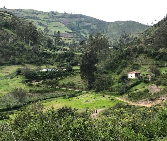 Quilotoa- the Heartbeat of Ecuador