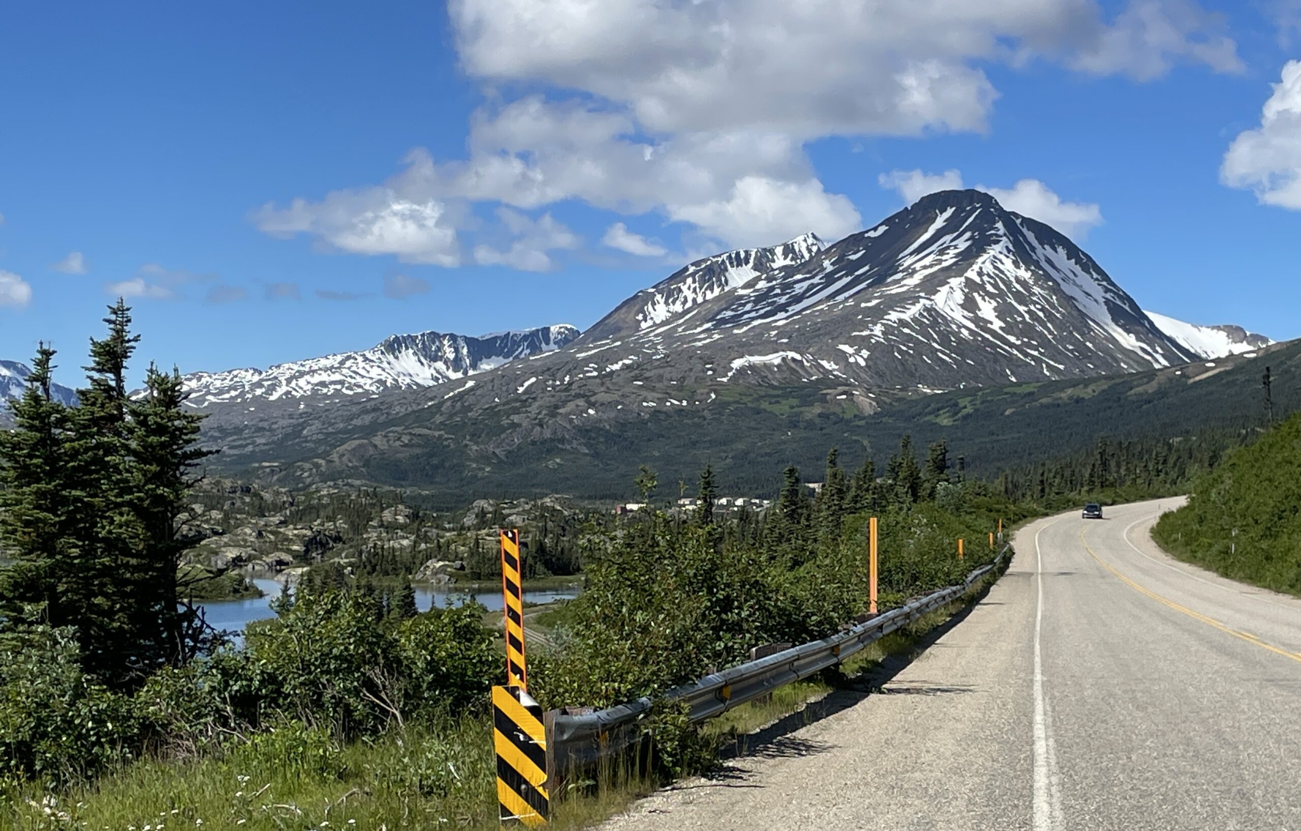 Alaska Coach Tours: North to Canada on the Klondike Highway